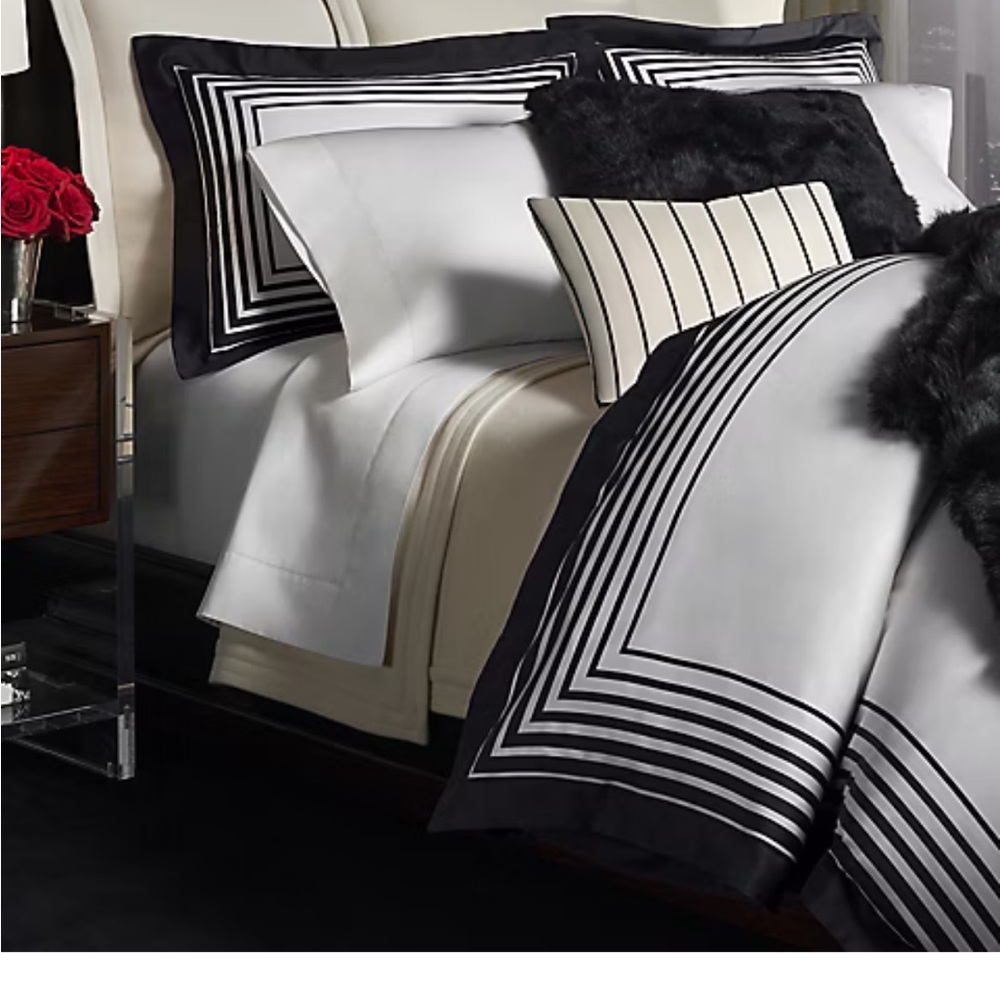 Ralph Lauren Home Modern Penthouse Bedding Collection